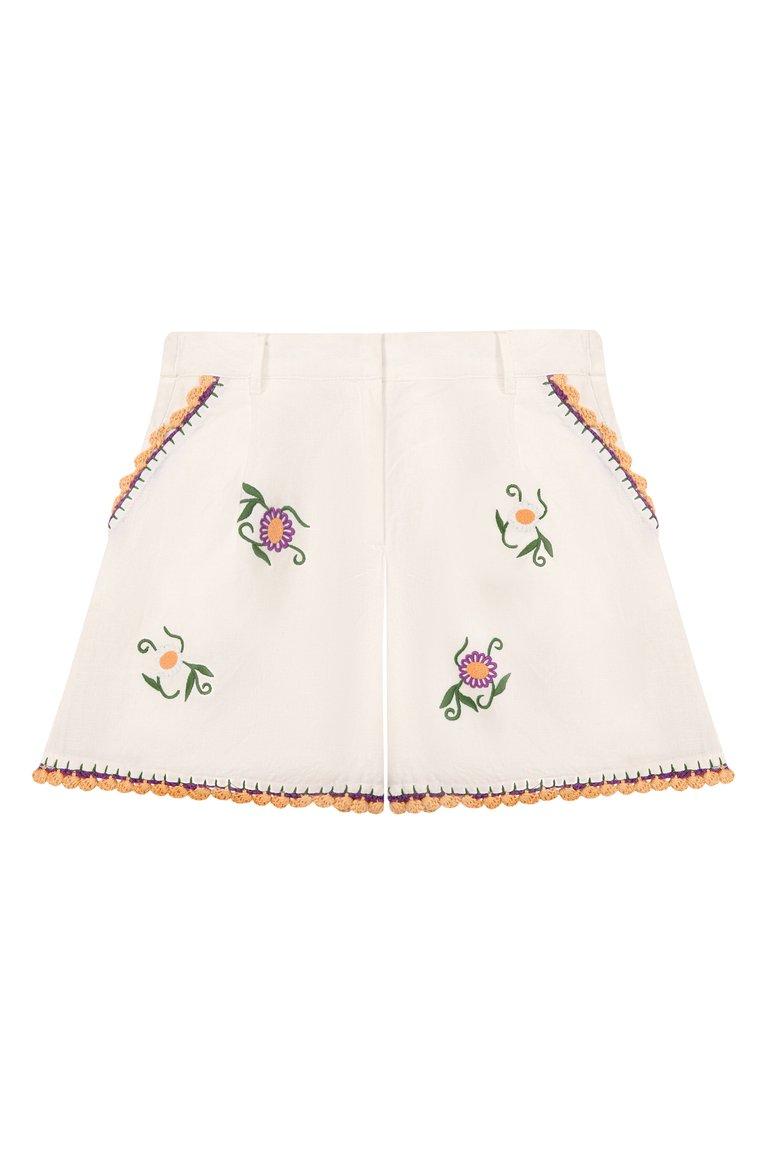 https://st-cdn.tsum.com/sig/22476c2c55497714d3991e20ea74bb1c/width/763/i/f9/f0/ea/5b/b877c2b6-3728-464b-95dc-6227ab165726.jpg