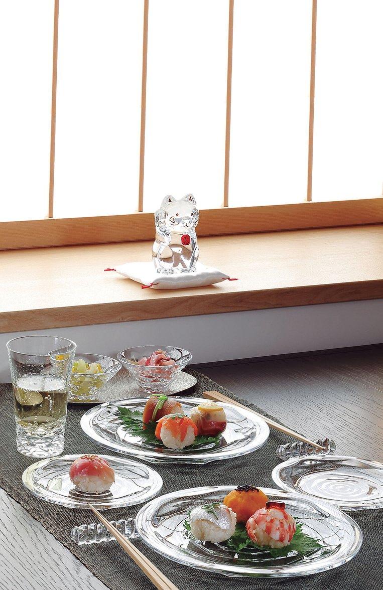 https://st-cdn.tsum.com/sig/262e057e5307845e6b525472c632494c/width/763/i/89/e4/92/de/89e492de-2bbf-3403-803a-812b4301122e.jpg