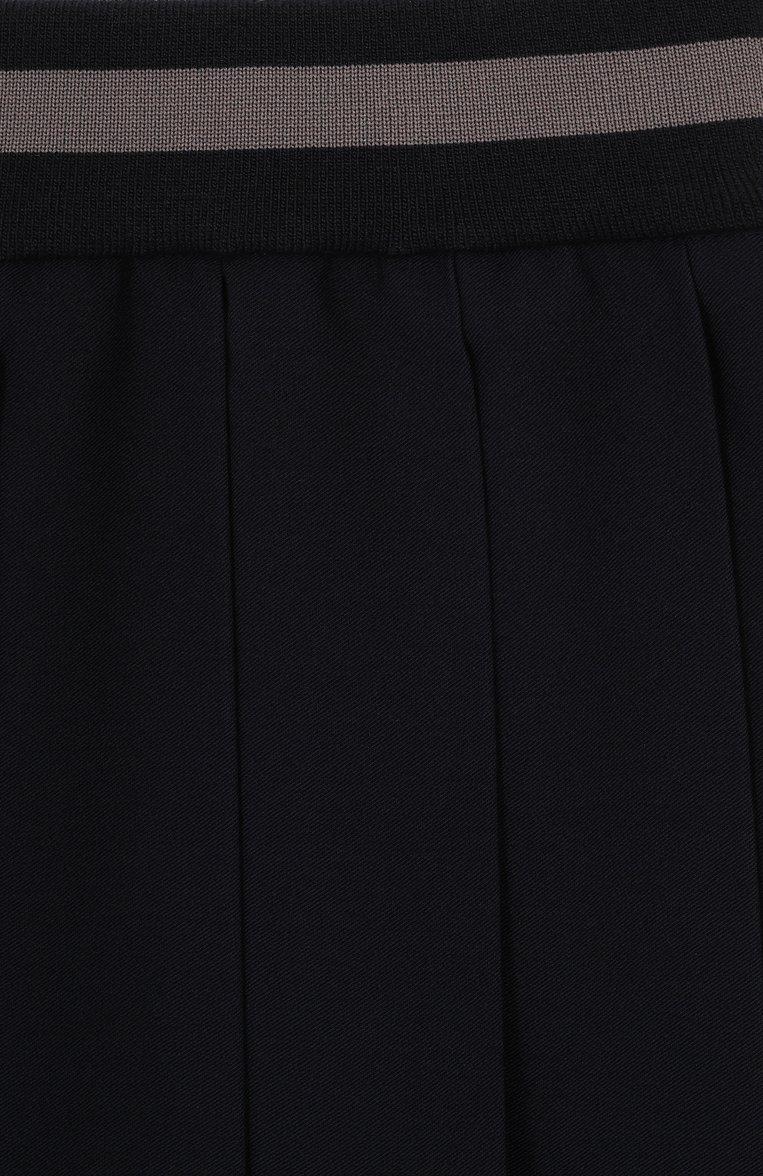 https://st-cdn.tsum.com/sig/2efc91893523b4ce95957b2498fd895a/width/763/i/54/bd/eb/d9/e6cea256-5e60-11f0-b80d-b4969139ea48.jpg
