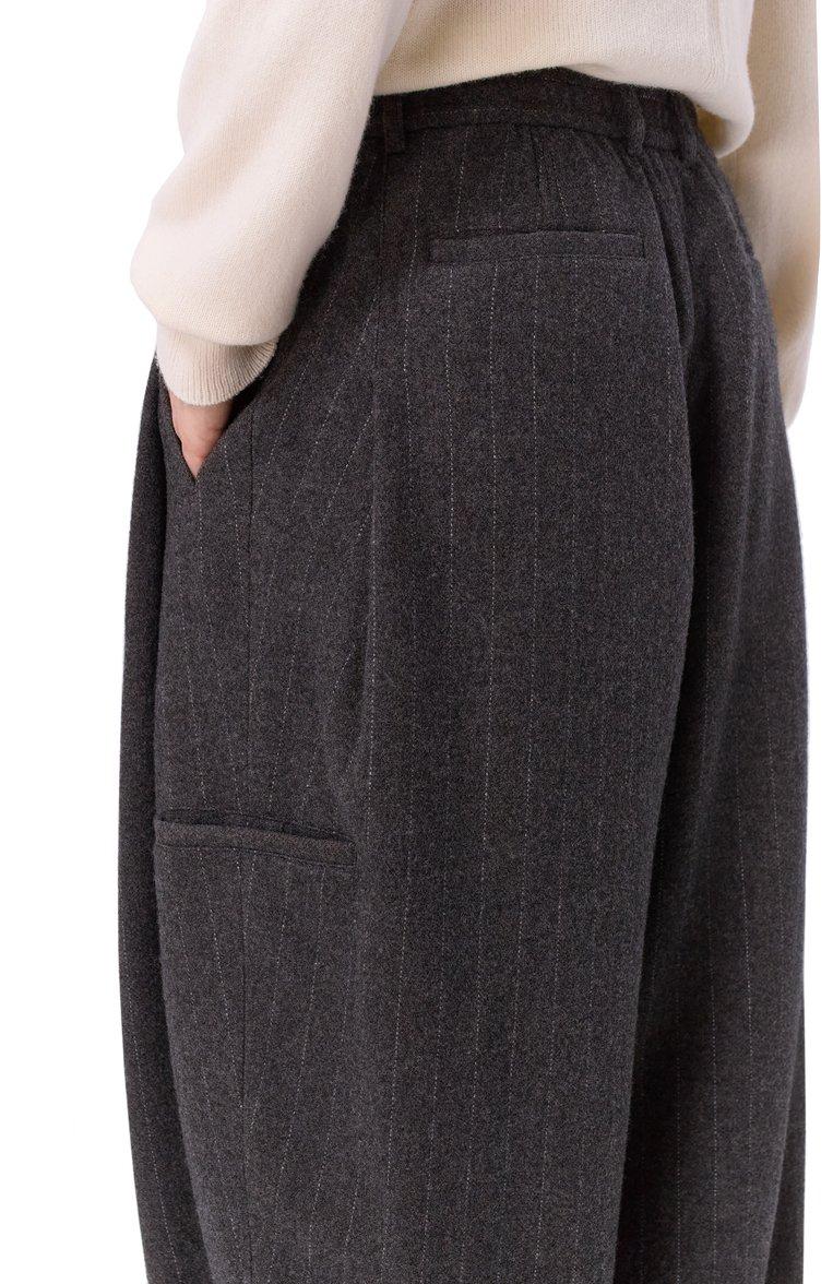 https://st-cdn.tsum.com/sig/2f378dc27db92e90d8fe3cdcc8b457b7/width/763/i/f8/63/3b/da/ccb03b5b-c46c-11f0-b80d-b4969139ea48.jpg