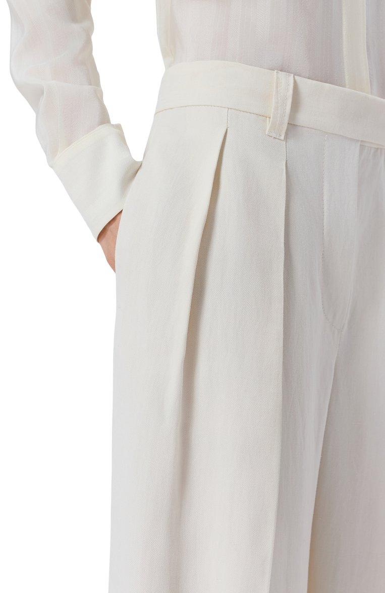 https://st-cdn.tsum.com/sig/32fb043ae6b912a1591c53ba3a89a176/width/763/i/e8/f5/a8/3b/a63b920c-dacf-4a9e-8743-3fc7b6761112.jpg