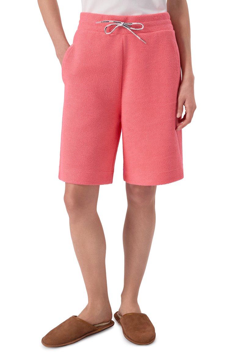 https://st-cdn.tsum.com/sig/3960bac9319e56639bb8d76a3c46b69c/width/763/i/65/93/66/86/b616bfdc-407f-11f0-b80d-b4969139ea48.jpg