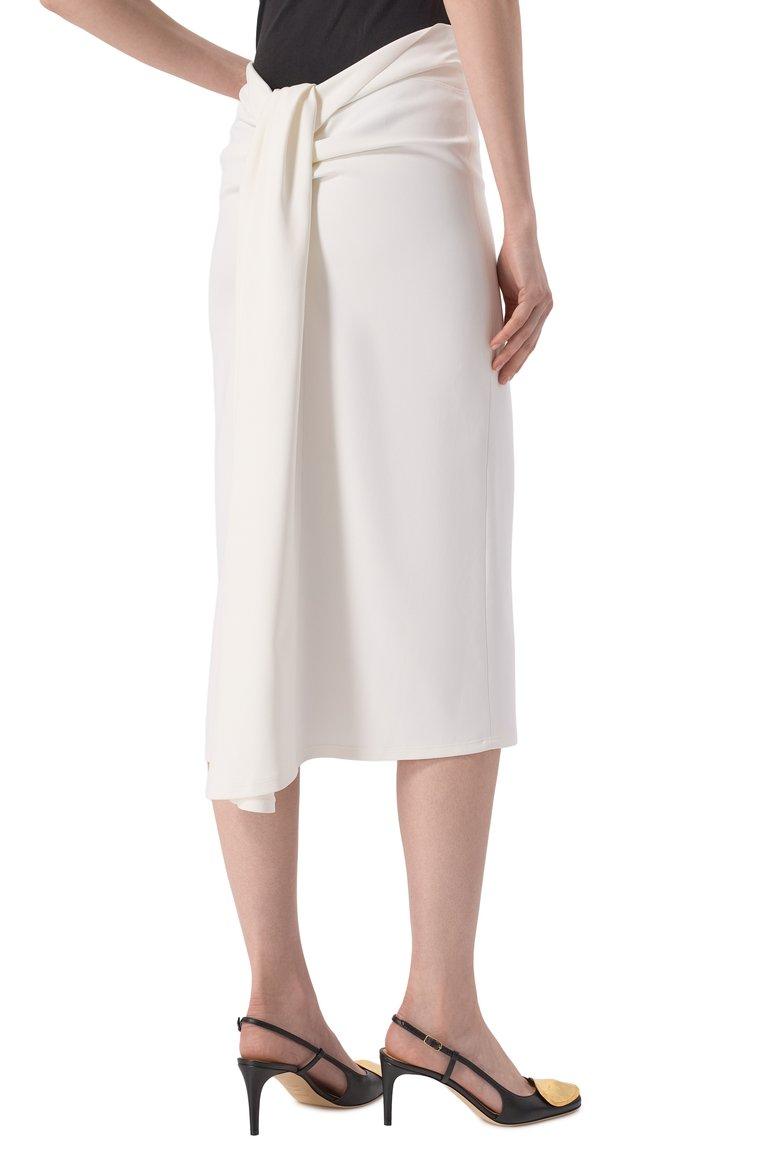 https://st-cdn.tsum.com/sig/3a82defa036441c91db9cb81da87d180/width/763/i/be/c8/3a/63/136036d0-1f83-11f0-b80d-b4969139ea48.jpg