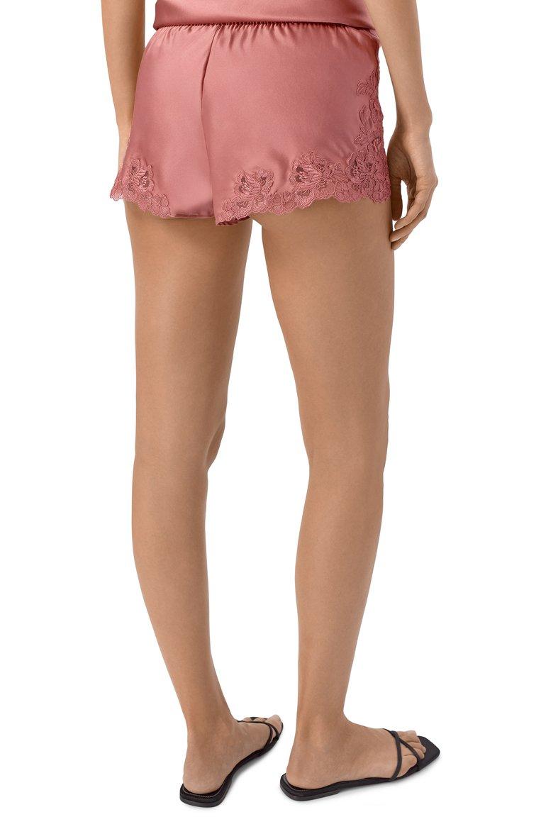https://st-cdn.tsum.com/sig/3bed25947290e9f74a570fa409217185/width/763/i/f1/d0/a9/c1/67948276-d74f-11f0-b80d-b4969139ea48.jpg