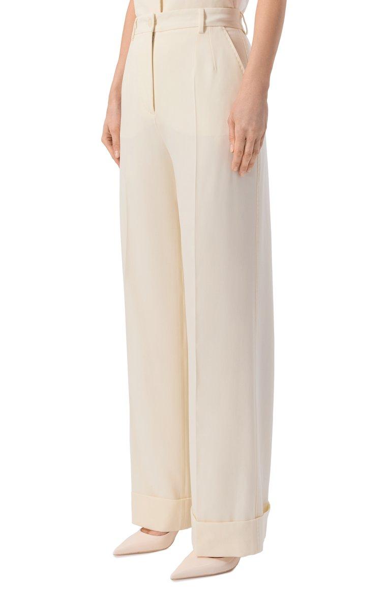 https://st-cdn.tsum.com/sig/3f6b332a610380ba61ce7e57874e398e/width/763/i/81/ec/ce/69/e10e497f-cc09-4038-8c10-2fd072a96e94.jpg
