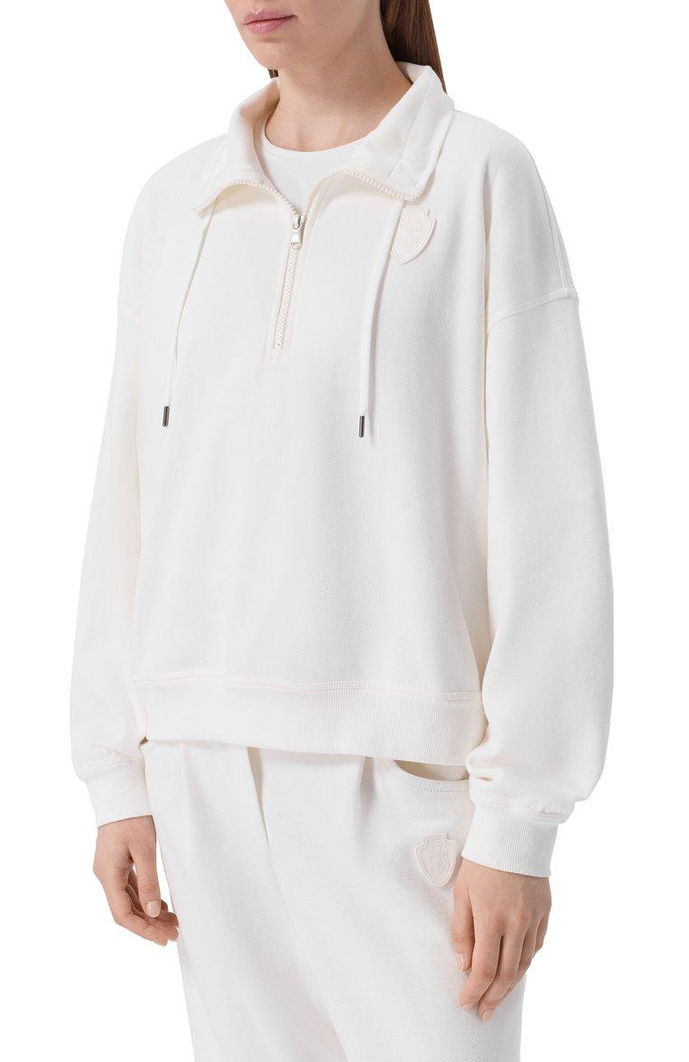 https://st-cdn.tsum.com/sig/41a7f16ec6b79742d63e36050fcc161d/width/763/i/d5/41/cc/a2/2c4bb519-1f64-4a7c-854f-6992d7ea9dbc.jpg