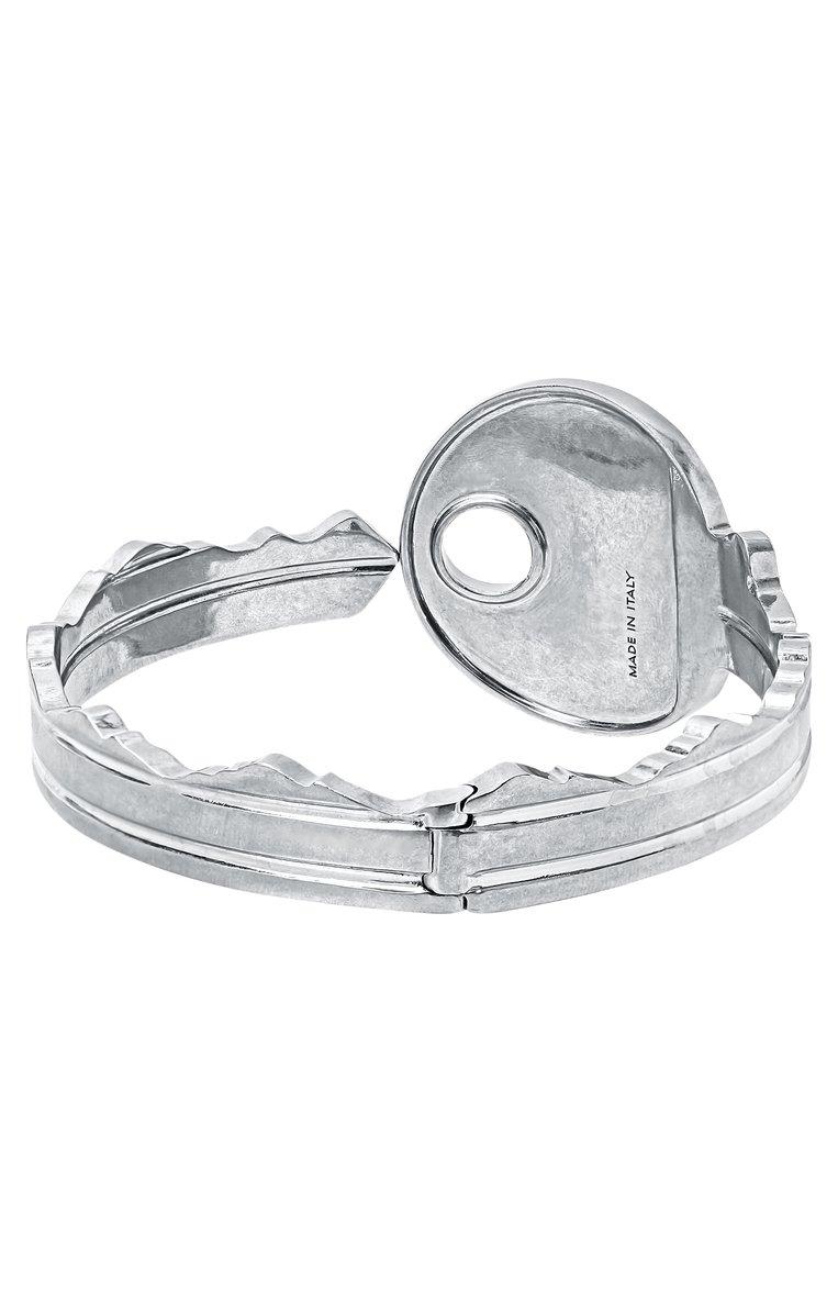 https://st-cdn.tsum.com/sig/47ae462ee8001734cbc844f7ba022a85/width/763/i/a0/68/24/07/d64bf684-81bf-11f0-b80d-b4969139ea48.jpg