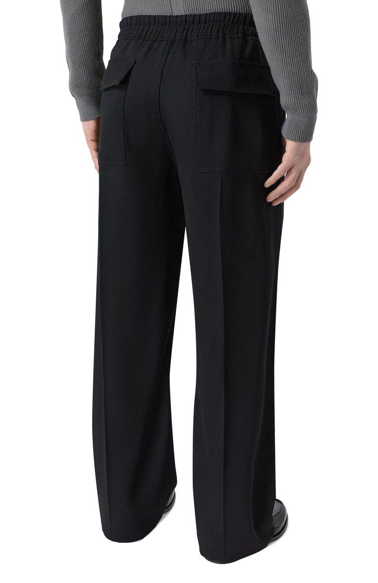 https://st-cdn.tsum.com/sig/481a7516f38836f856f8dc6972bea7fa/width/763/i/7d/b4/22/f3/8f46cc6c-fde1-11f0-b80d-b4969139ea48.jpg