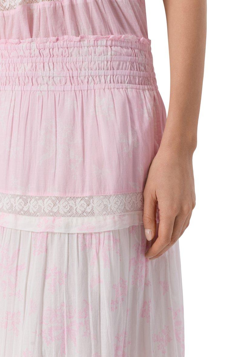 https://st-cdn.tsum.com/sig/4d4f9dcd16cf284dd67ef82d087db4f3/width/763/i/52/e0/67/f3/daf65ff0-2a72-4abc-81f0-98aaa13bc7d1.jpg