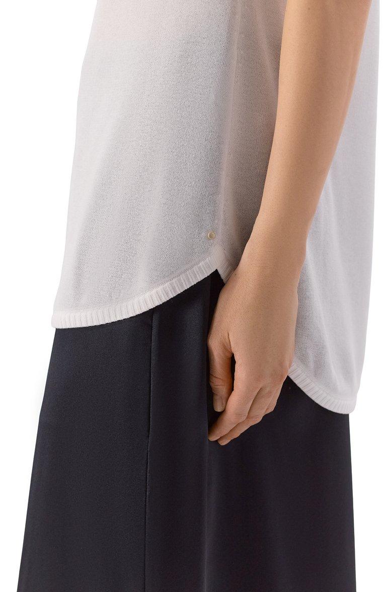 https://st-cdn.tsum.com/sig/4e6e08e7a6ccc26873062a183cbf7c86/width/763/i/a5/2d/cb/fd/7a256fa4-080f-11f1-b80d-b4969139ea48.jpg