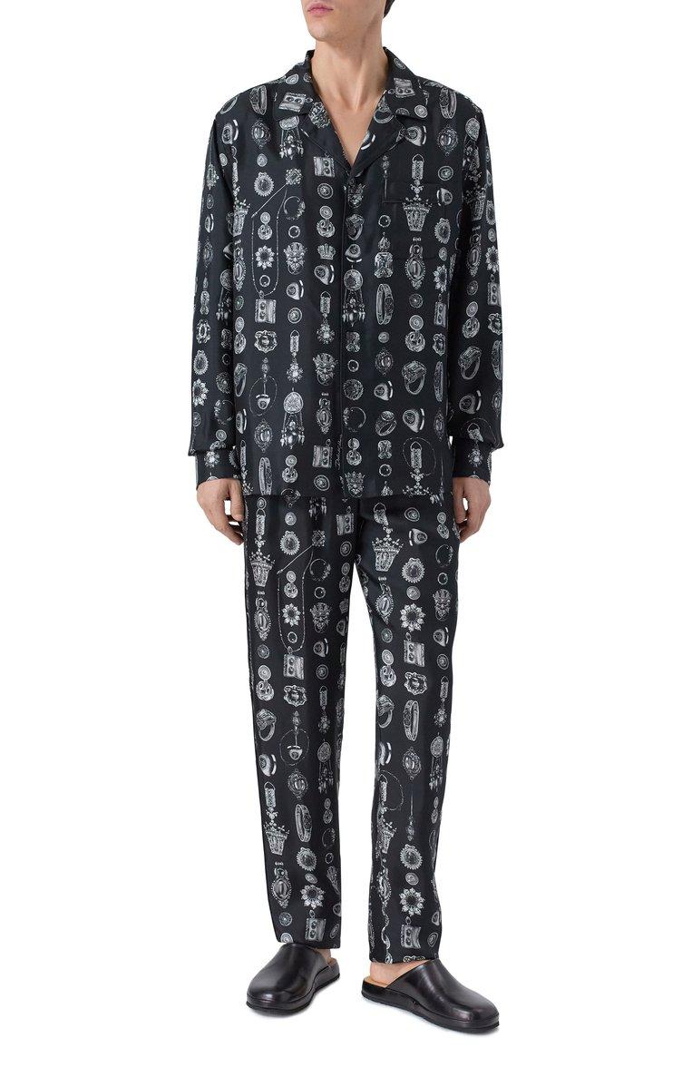 https://st-cdn.tsum.com/sig/5048c3b7c9f00cb422f7551414a270a5/width/763/i/c2/2a/17/bf/ea3ecd91-9233-11f0-b80d-b4969139ea48.jpg