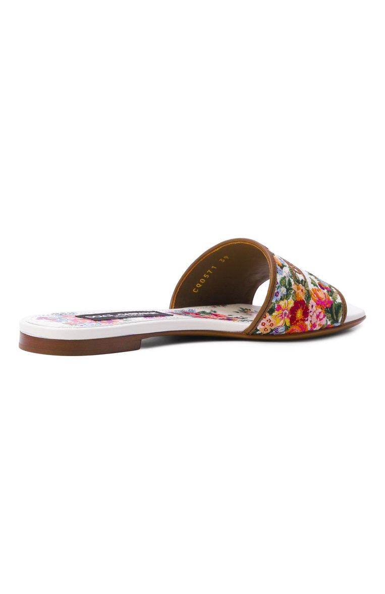 https://st-cdn.tsum.com/sig/51db7085436d46d83e4efa8ea713516e/width/763/i/32/f3/3c/dc/c3d2f9a7-17cb-11f1-b80d-b4969139ea48.jpg