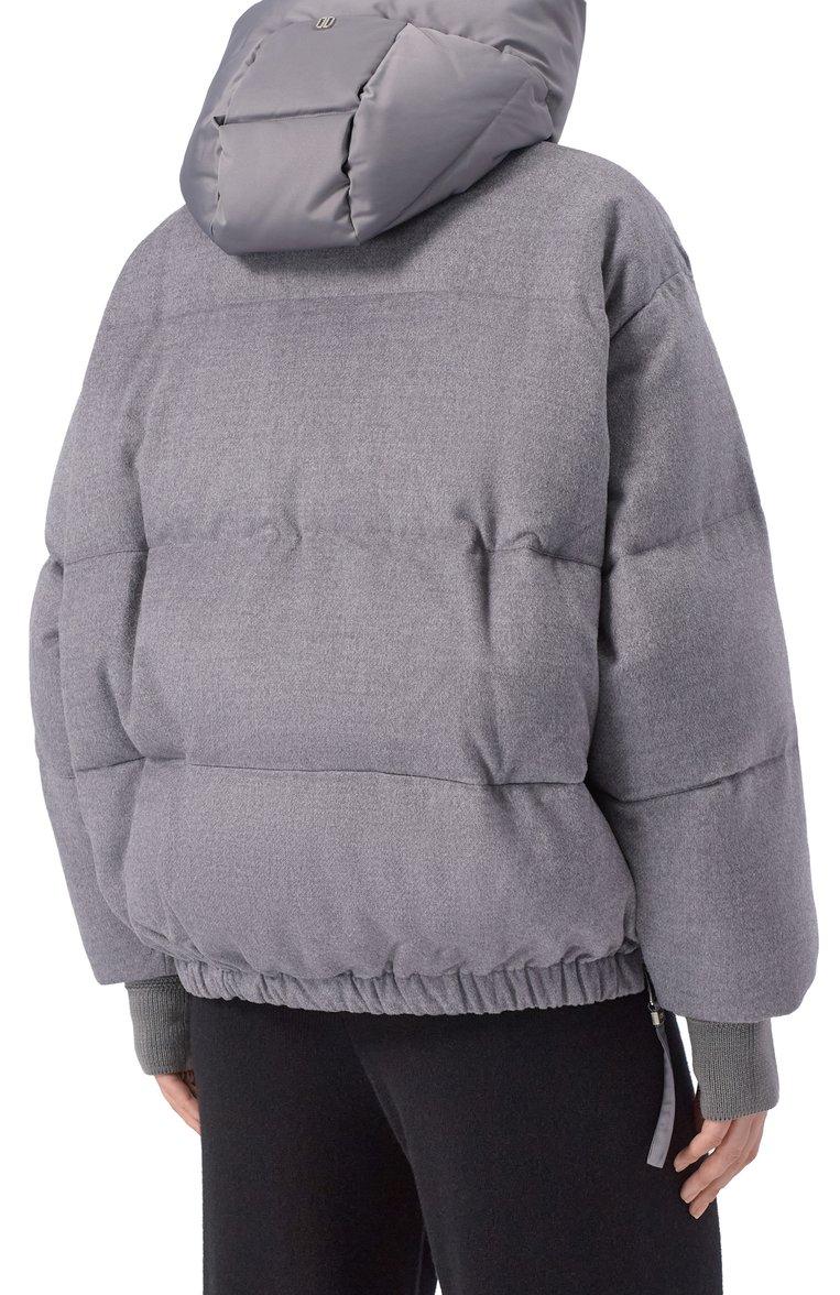 https://st-cdn.tsum.com/sig/523b4826d10f5958ecf3a9d400fc361e/width/763/i/dc/89/48/ee/db0924f5-a839-11f0-b80d-b4969139ea48.jpg