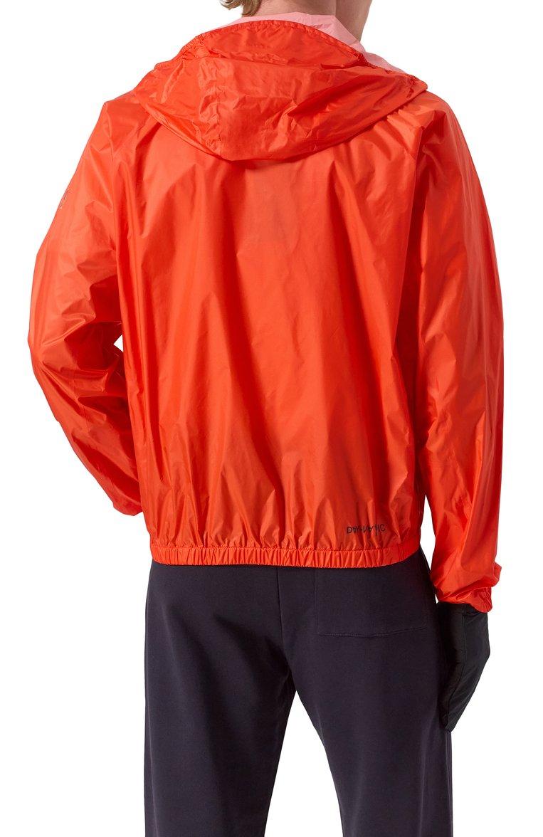 https://st-cdn.tsum.com/sig/53a28ad298165dbccf1b6ab6e1fbce3a/width/763/i/e5/86/b0/20/2c384ebf-1094-11f0-b80d-b4969139ea48.jpg