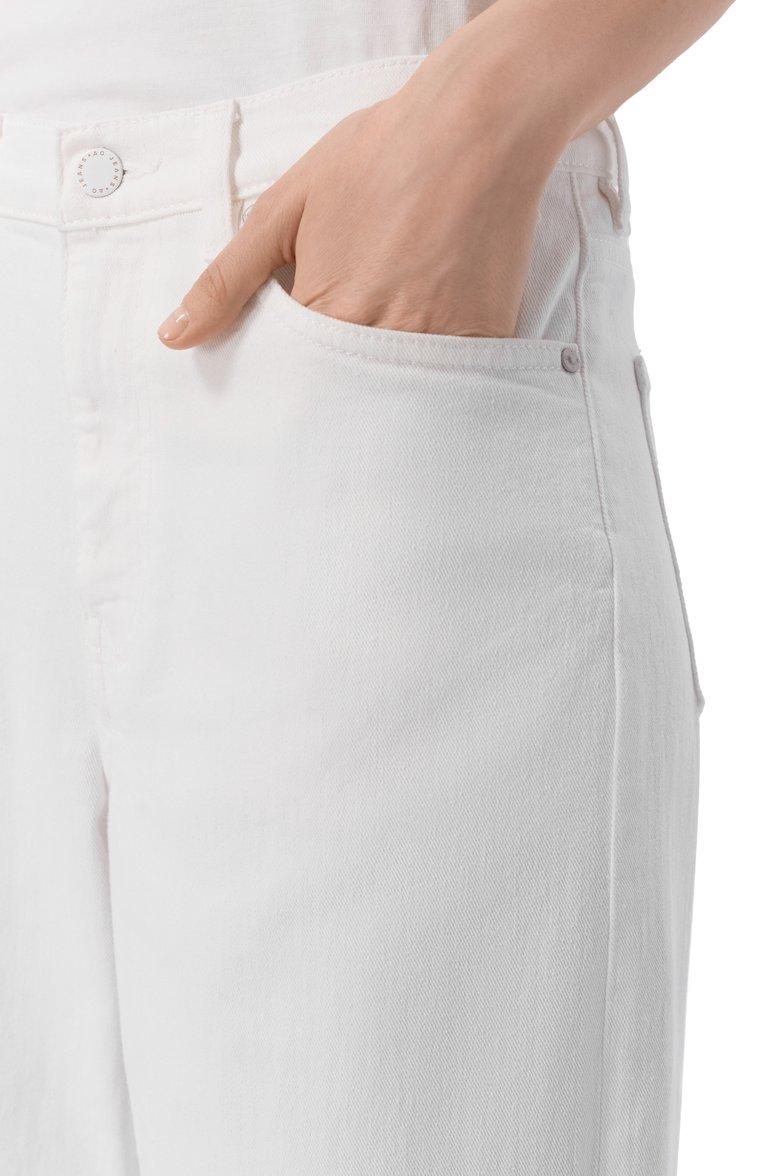 https://st-cdn.tsum.com/sig/5d6e34ce5a9a1b2e6ba4c73aa2856467/width/763/i/96/03/0f/50/371b28d3-01d6-11f1-b80d-b4969139ea48.jpg