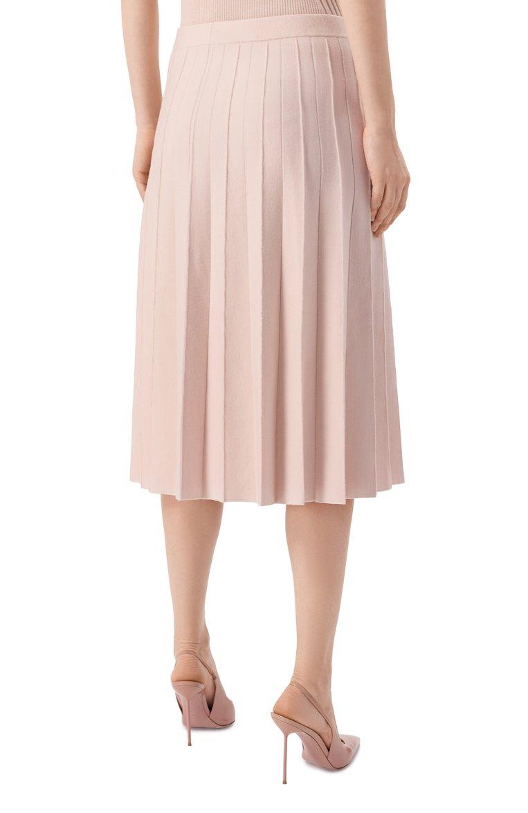 https://st-cdn.tsum.com/sig/5ea9f25a5bbae580811524de58657cdf/width/763/i/50/92/ca/85/6afea0bc-a515-11f0-b80d-b4969139ea48.jpg