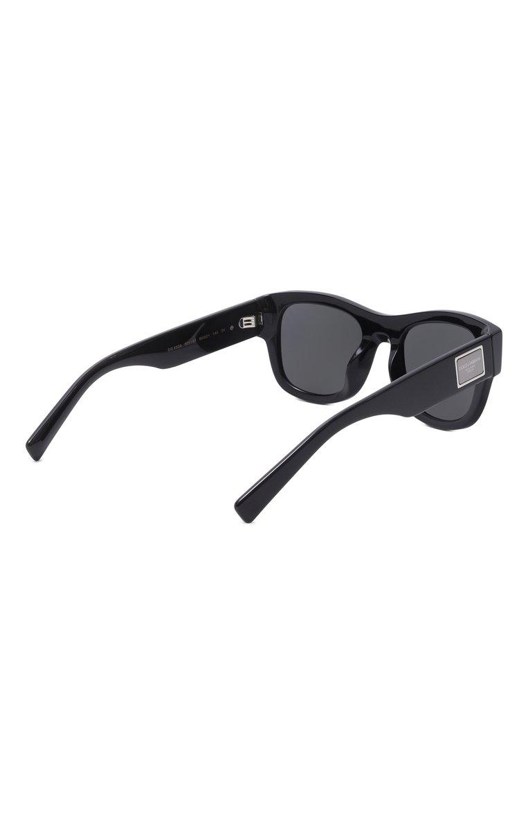 https://st-cdn.tsum.com/sig/5f5b985fc649ea9522a0491dc68ca4d8/width/763/i/f0/02/b6/c4/e76fac27-f2a8-499f-80b9-57f0a66601ad.jpg