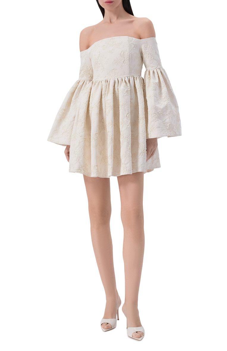 https://st-cdn.tsum.com/sig/6177425bf4c35198bff838aef9c9f071/width/763/i/e1/50/2d/b8/44de5b50-8b3e-4620-a6d2-6b735c4353df.jpg