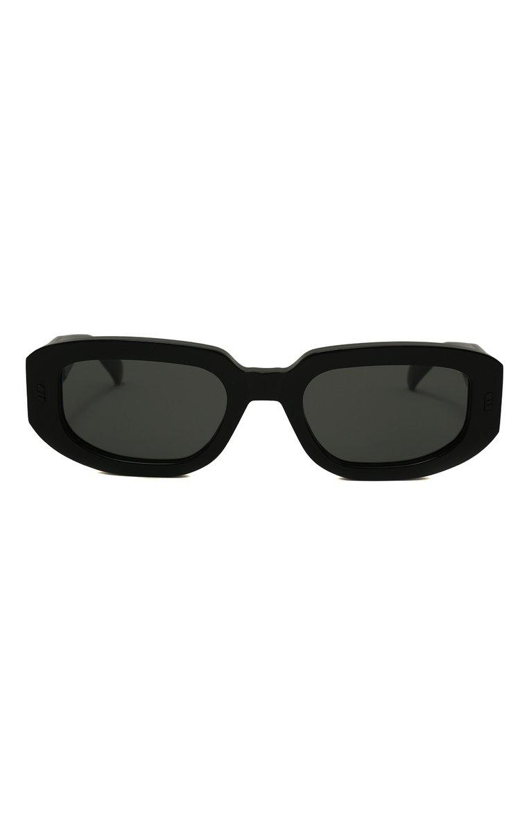 https://st-cdn.tsum.com/sig/63b7d106788239ceb97253bafa789a21/width/763/i/27/97/5d/d1/27975dd1-1141-3c68-8286-5b2a480b993d.jpg