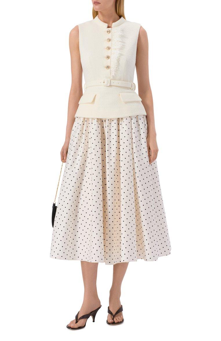 https://st-cdn.tsum.com/sig/64e3fcdaffa36e0ff657a295aefaff34/width/763/i/db/d5/8f/2d/9d56fb98-15fb-4dde-98fd-120acd88b8bd.jpg