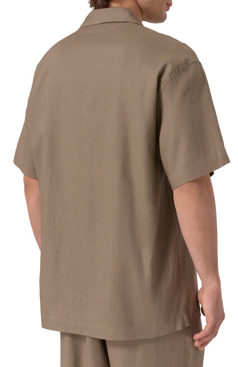 https://st-cdn.tsum.com/sig/6519d7ea43b0a7db70c5e3e4cbd8ee81/width/763/i/24/20/64/15/11924040-2a87-11f0-a839-b4969139e814.jpg