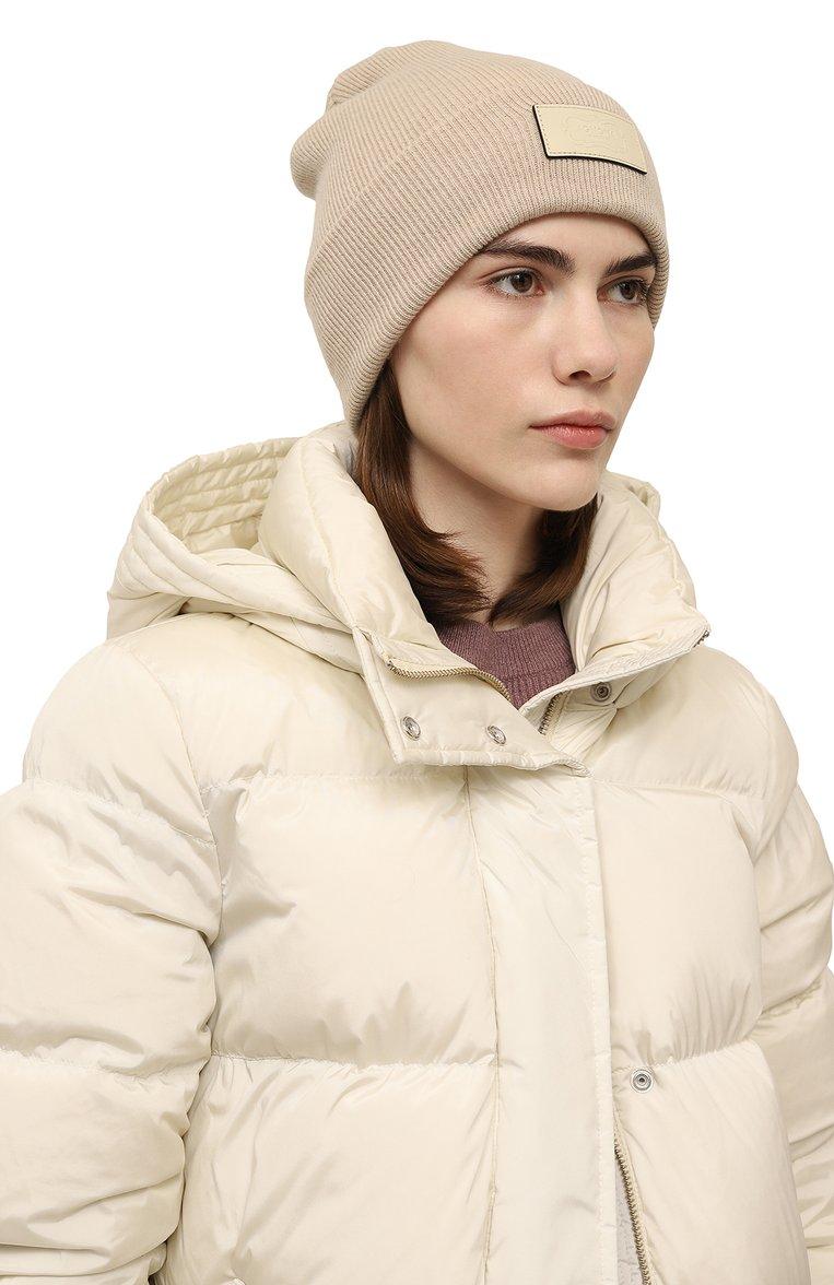 https://st-cdn.tsum.com/sig/6ce0d17b9f0a1529422cdeb7cf9e79dd/width/763/i/60/9f/05/46/609f0546-b9d0-3161-911c-44c2a081a60c.jpg