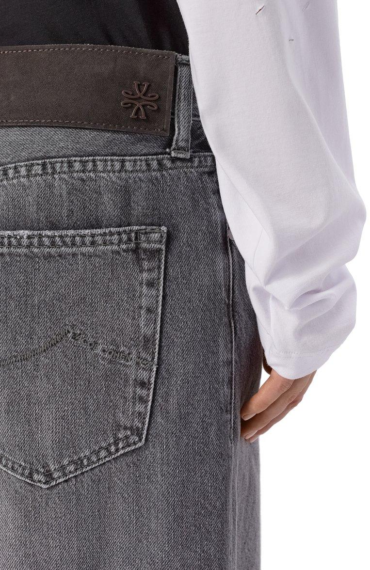 https://st-cdn.tsum.com/sig/77c4ffead09c1b2f3fd8e72769362786/width/763/i/f2/bb/75/7d/c1331f68-afb3-470e-a9dc-00748dd3ca97.jpg