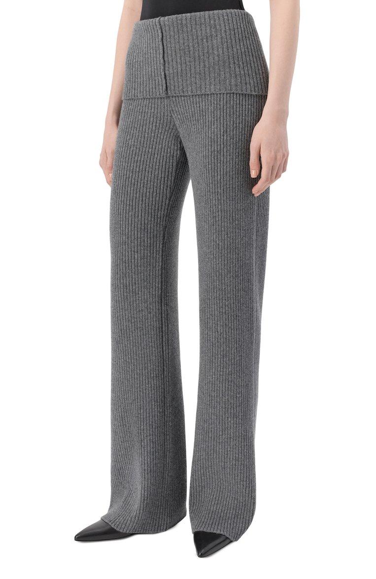 https://st-cdn.tsum.com/sig/7a4ad20dd0c84b38ee7b3ad505aff846/width/763/i/9b/34/d6/c0/3aae05d3-b723-11f0-b80d-b4969139ea48.jpg