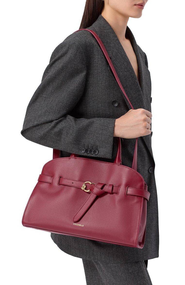https://st-cdn.tsum.com/sig/7ab455482e5a2d8debec06c89bd02602/width/763/i/8c/bf/06/d2/4f77cdff-b01c-11f0-b80d-b4969139ea48.jpg