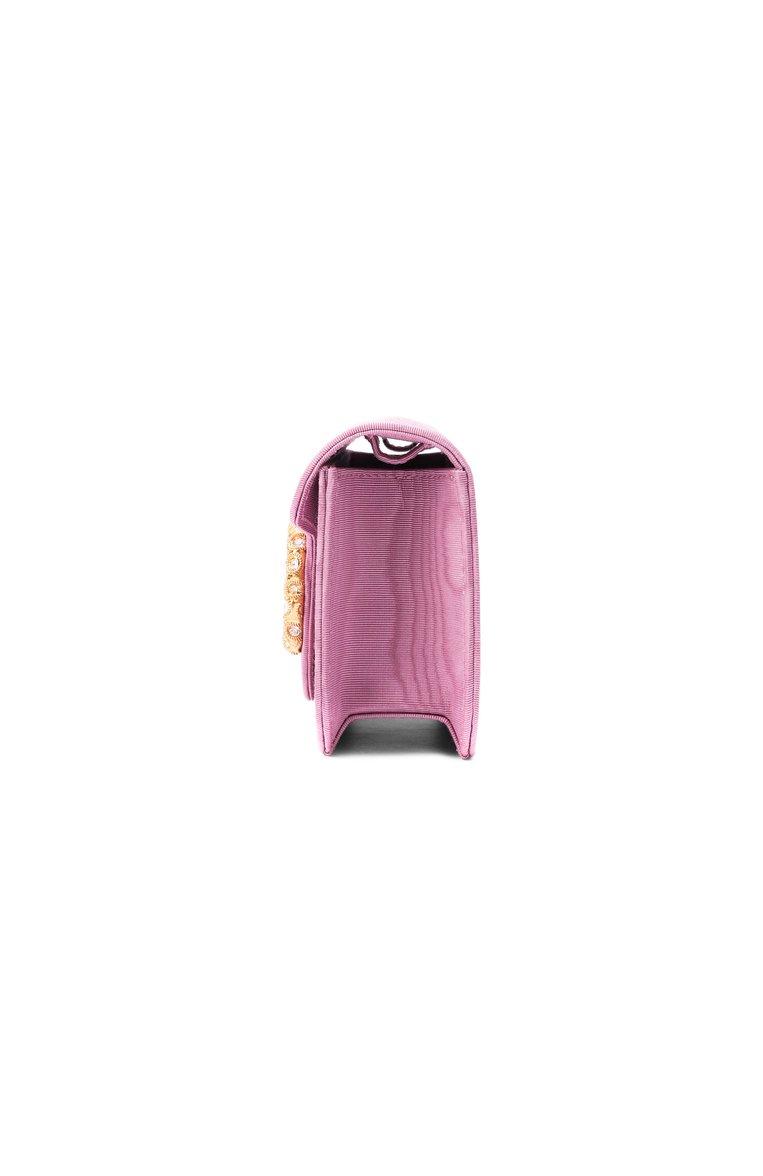 https://st-cdn.tsum.com/sig/7d9d8950d743a86a06cc437105cf0ad4/width/763/i/72/7f/bd/e3/e1331b1a-567d-11f0-b80d-b4969139ea48.jpg
