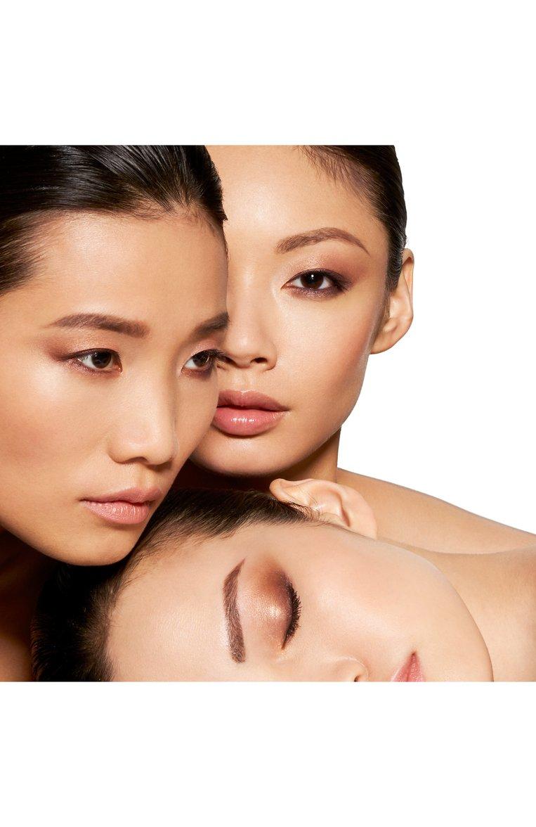 https://st-cdn.tsum.com/sig/7e27d3a82a9ec83d3b061b30272e7195/width/763/i/b6/b8/50/cd/b6b850cd-7c2a-4753-b655-efe8de54f542.jpg