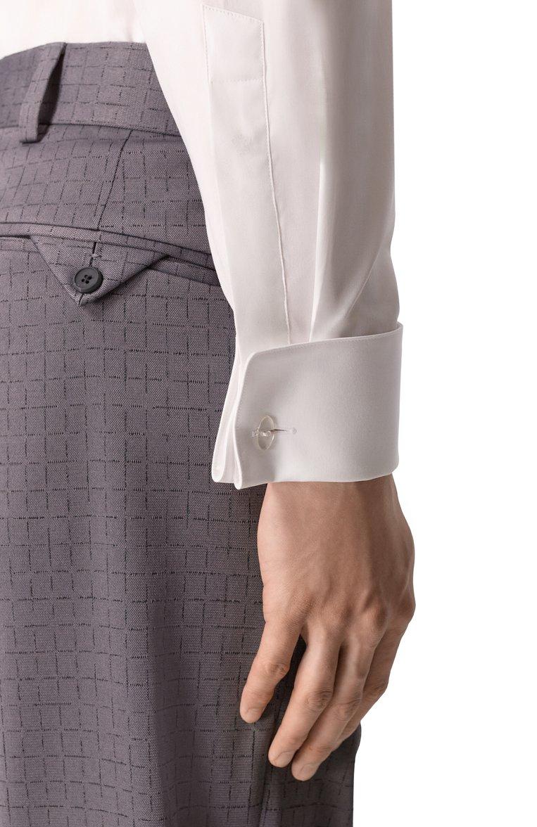 https://st-cdn.tsum.com/sig/7fbebbc8ddf390dd7695ced044b71c8f/width/763/i/48/cb/76/1e/e5324645-0747-11f1-b80d-b4969139ea48.jpg