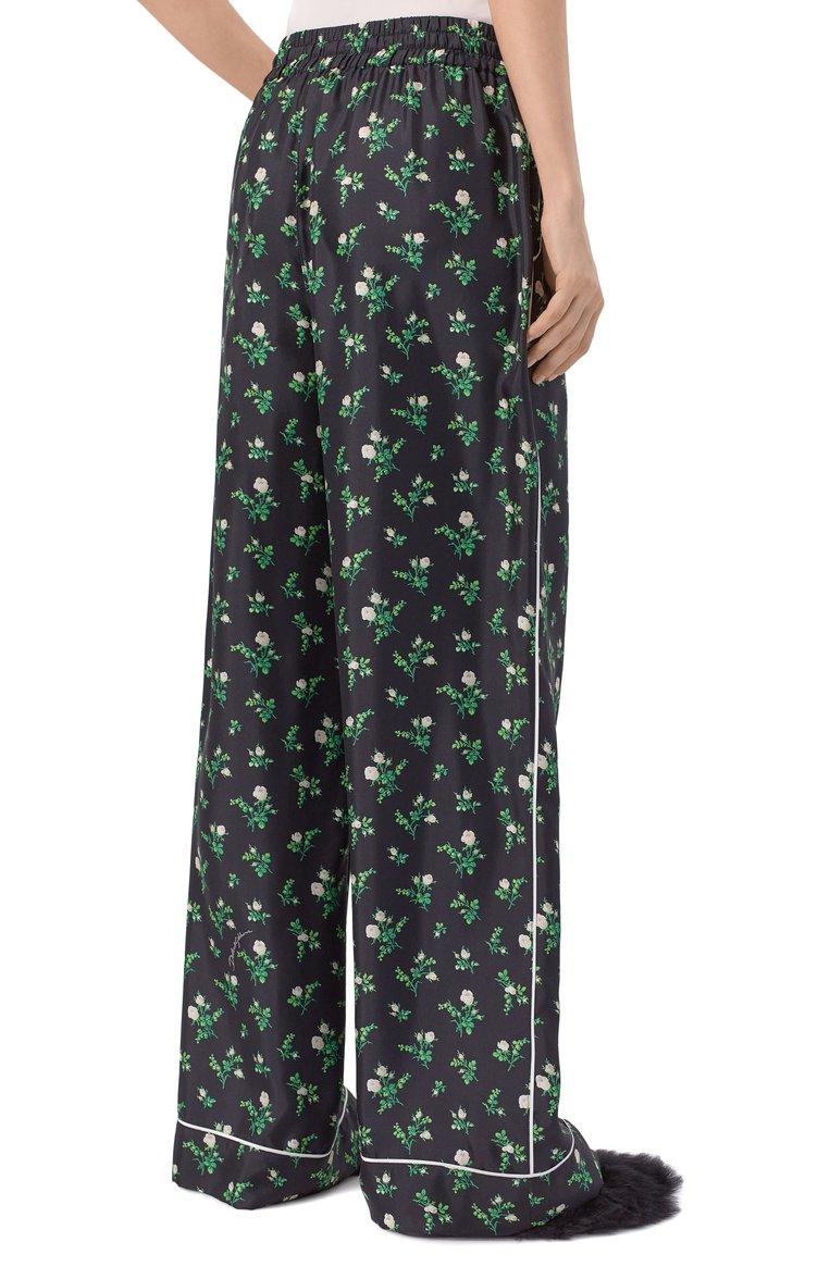 https://st-cdn.tsum.com/sig/82627d2316533d0d79679e361aed762b/width/763/i/3b/51/85/a1/1bd67d7d-5cdf-4480-b462-ca746593966b.jpg