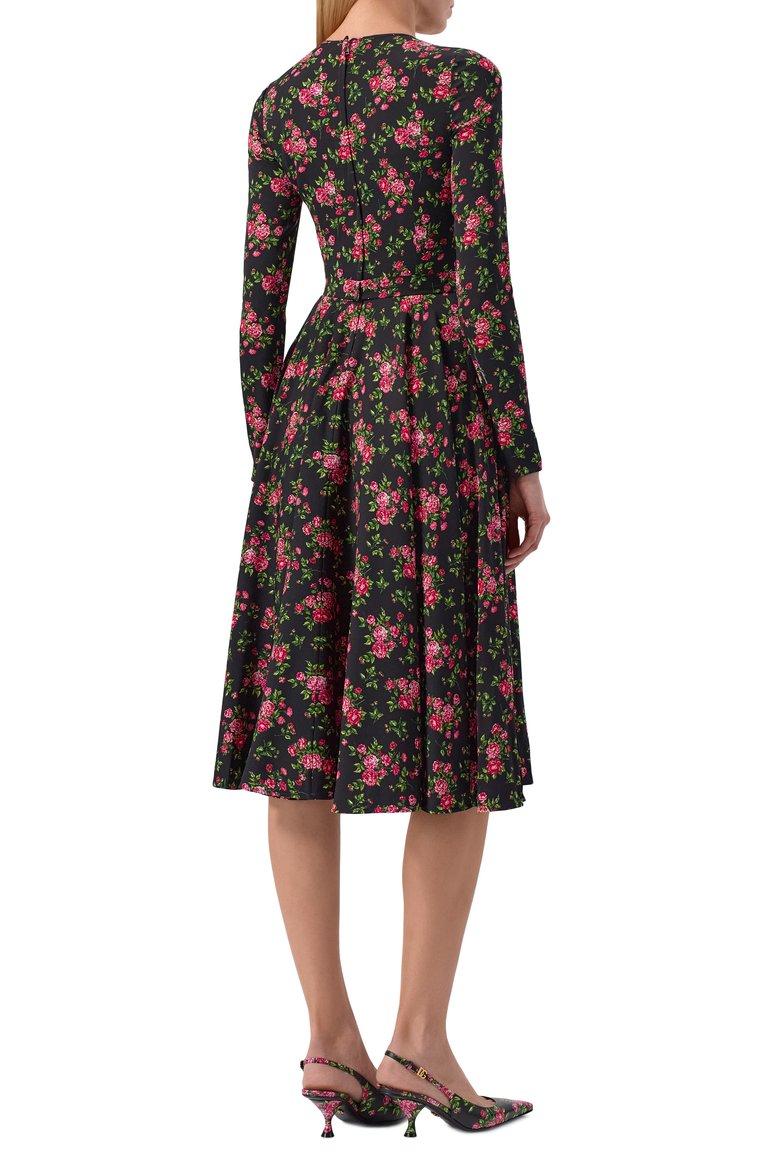 https://st-cdn.tsum.com/sig/87189530c88954cd24b320335320033f/width/763/i/96/3a/88/40/c6f73bf6-04f0-11f1-b80d-b4969139ea48.jpg