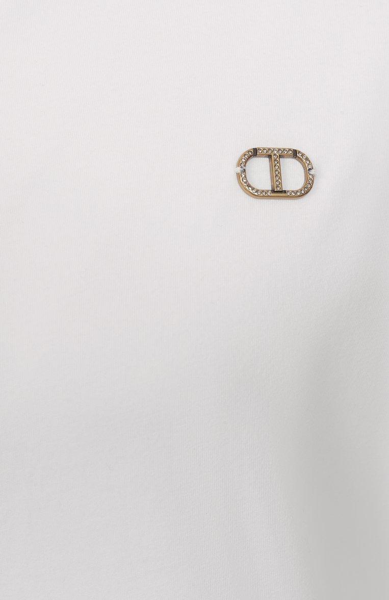 https://st-cdn.tsum.com/sig/87ed0528dff5774c7bcfd9d3a37ce933/width/763/i/b7/1c/07/19/0ff4eb07-3322-11f0-b80d-b4969139ea48.jpg