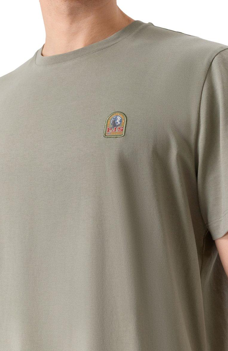 https://st-cdn.tsum.com/sig/893e43a884e5543892fa38314b77e34b/width/763/i/65/ee/1a/50/95794601-eef4-11f0-b80d-b4969139ea48.jpg