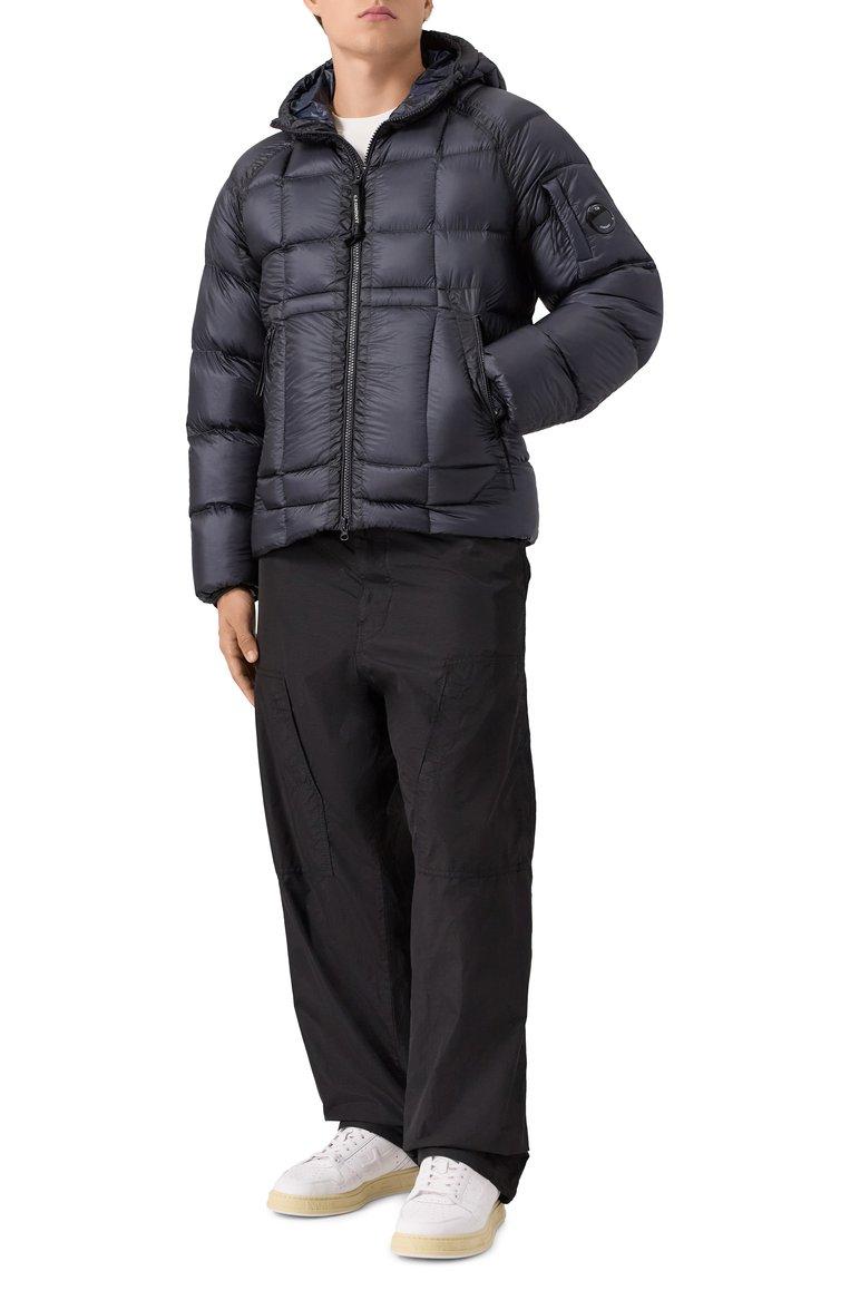 https://st-cdn.tsum.com/sig/8a69a04199c47f201e374d6a763abc1a/width/763/i/e6/e9/ee/f1/f3816f64-7062-11f0-b80d-b4969139ea48.jpg