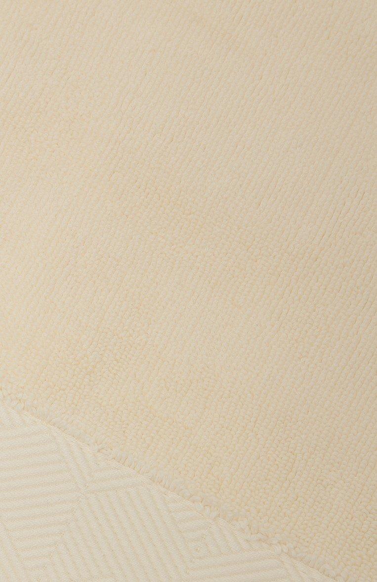 https://st-cdn.tsum.com/sig/8cad015ec3ce5b7556ea0cc7ba597237/width/763/i/54/c2/2c/5d/54c22c5d-018d-3e7b-80d6-b61ea2a30b9e.jpg