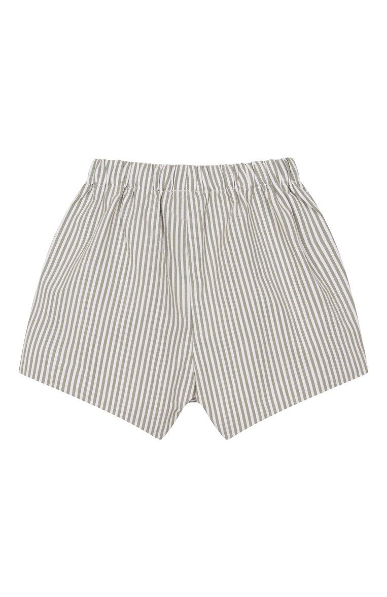 https://st-cdn.tsum.com/sig/8cb3e6c24a0e909fd1f79312de200430/width/763/i/8d/b5/a1/29/067c1a50-1196-11f1-b80d-b4969139ea48.jpg