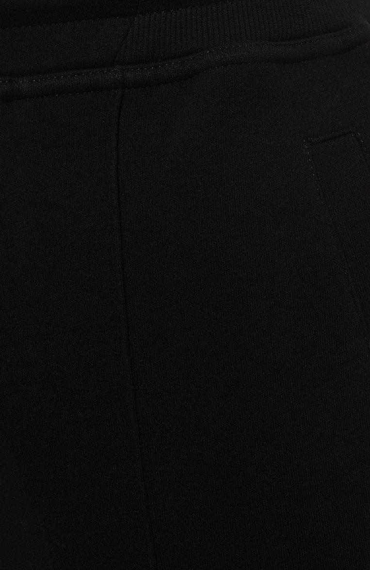 https://st-cdn.tsum.com/sig/8de04b5a3cb69a3f35db49c30cb3b0e3/width/763/i/ce/48/eb/2d/ce48eb2d-8db8-34a7-a091-8f40a9acc571.jpg