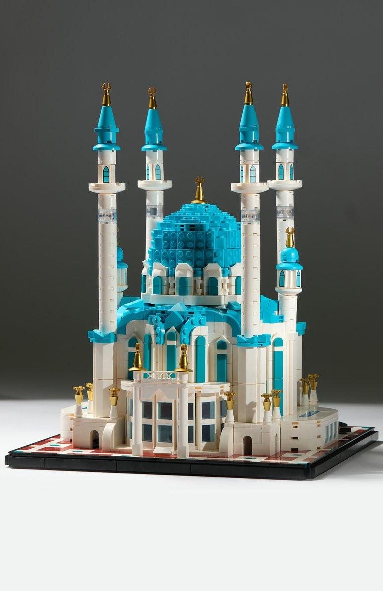 https://st-cdn.tsum.com/sig/9343931bf037e40ab114b925f7cb0193/width/763/i/a6/48/ca/ef/bcc4be65-77d0-4151-9def-9c72819b8d24.jpg