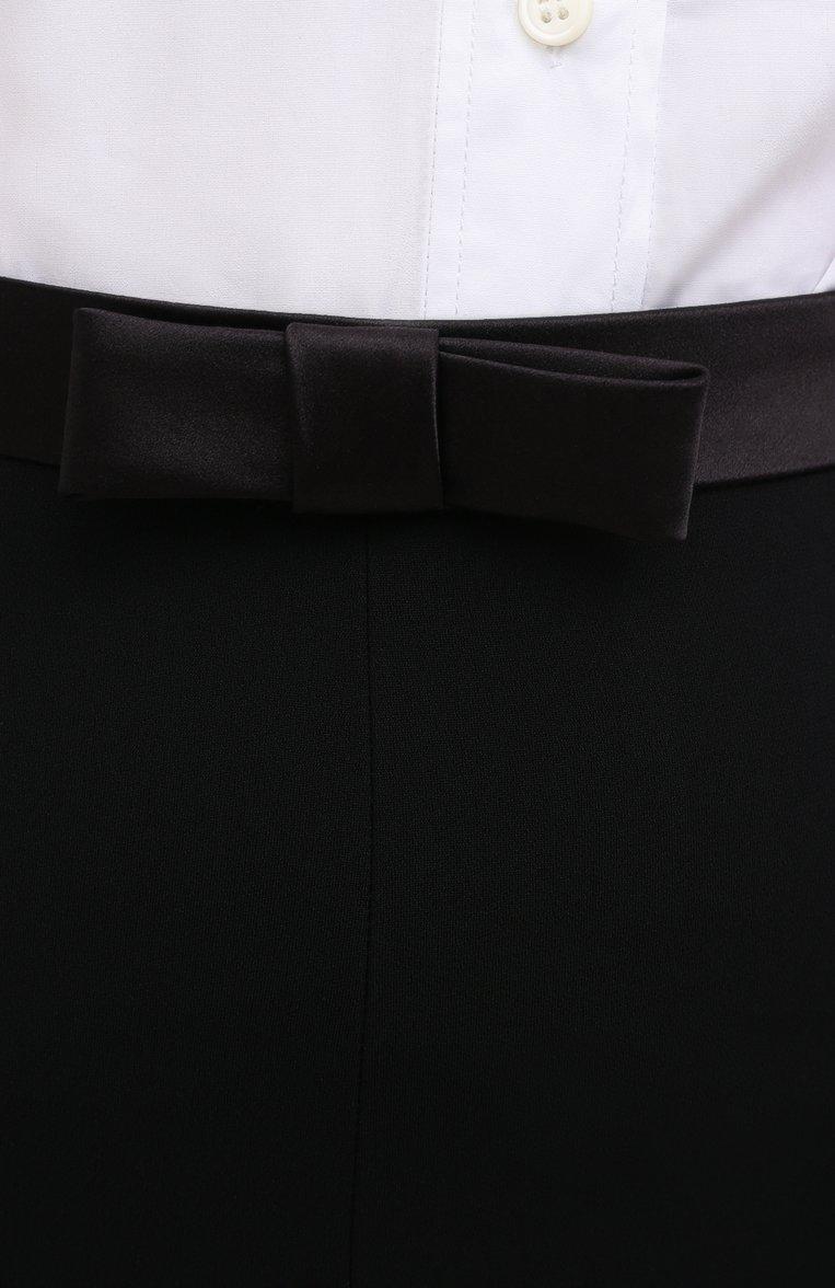 https://st-cdn.tsum.com/sig/94f8cf66deb7cb550627f64b0b285cbd/width/763/i/f5/ee/3c/65/f5ee3c65-0343-39d0-ac16-df0c78440790.jpg