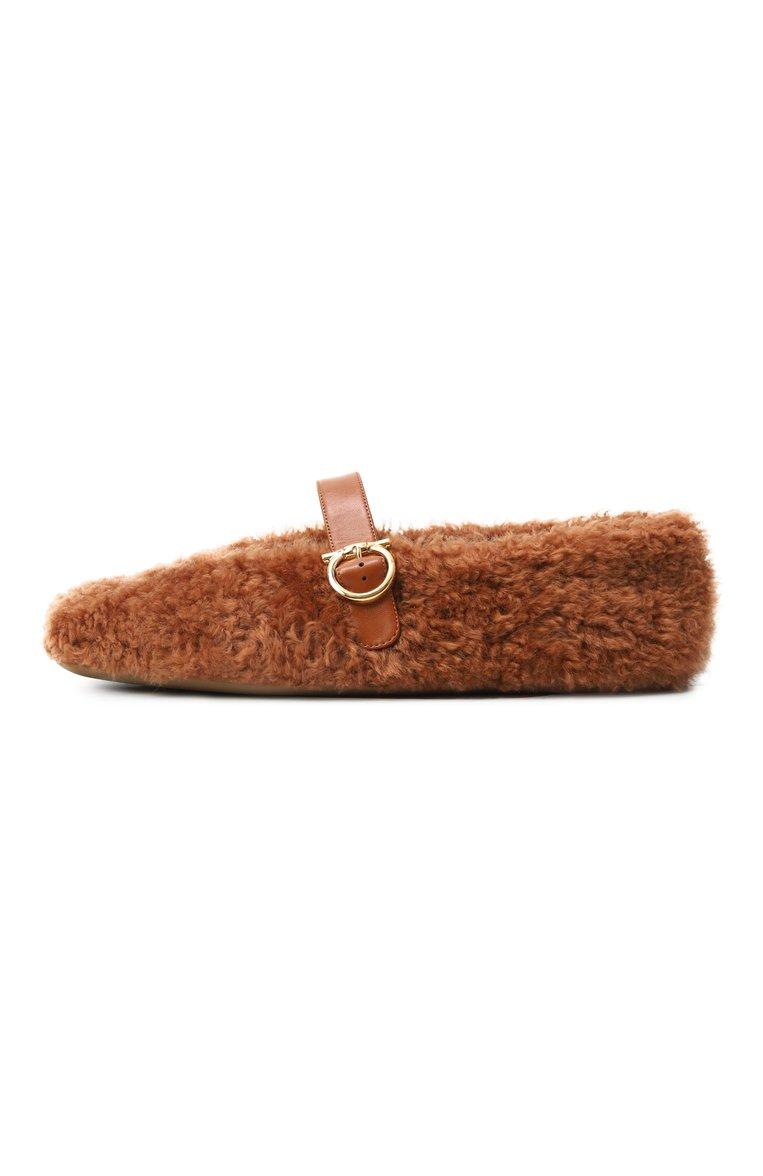 https://st-cdn.tsum.com/sig/9927fadfa72caa694f89a91b117c3ecd/width/763/i/08/81/9f/8d/b26e0d72-bb11-11f0-b80d-b4969139ea48.jpg