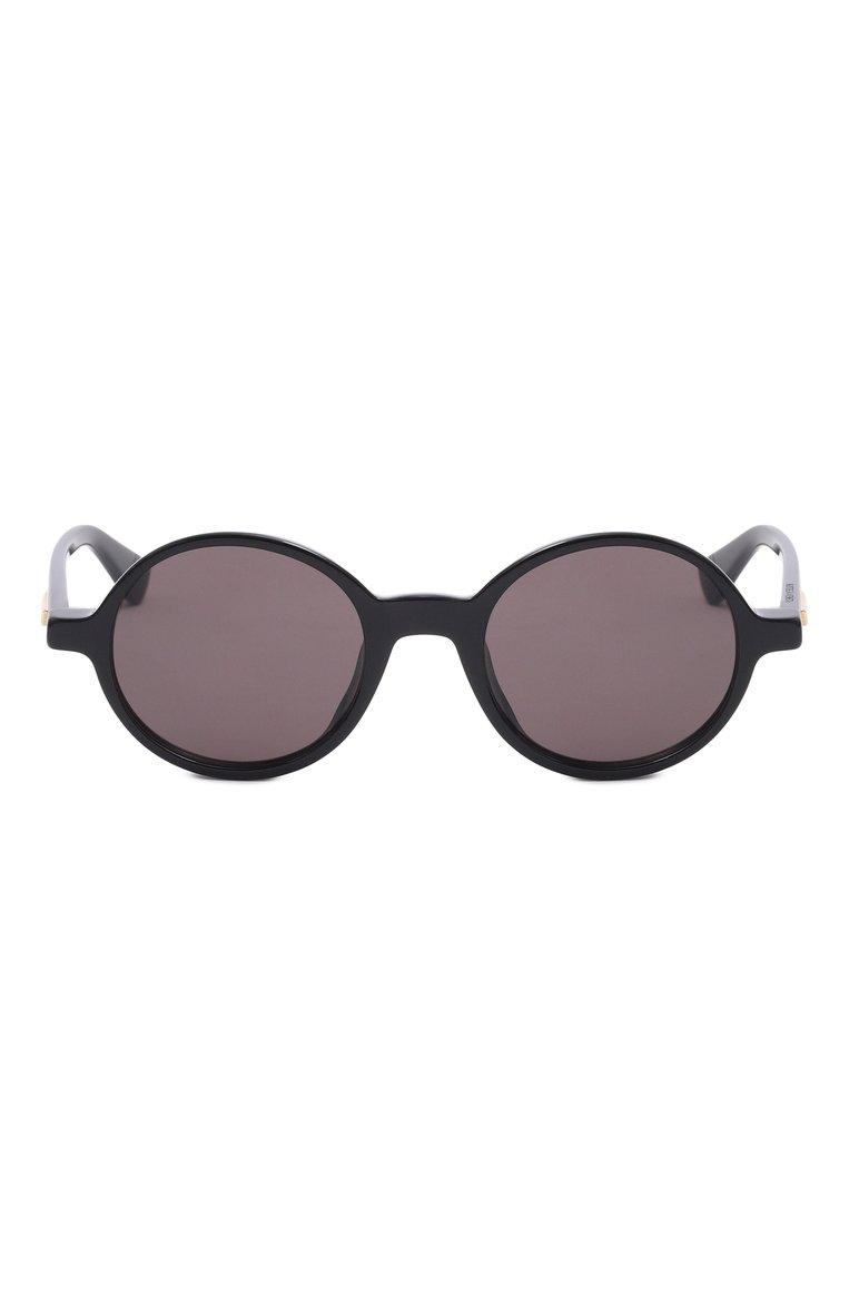 https://st-cdn.tsum.com/sig/9958e72f43d6764122c2d514a7807eda/width/763/i/02/8a/0a/0a/aea12efc-6316-4d23-ac39-53f346284e8b.jpg