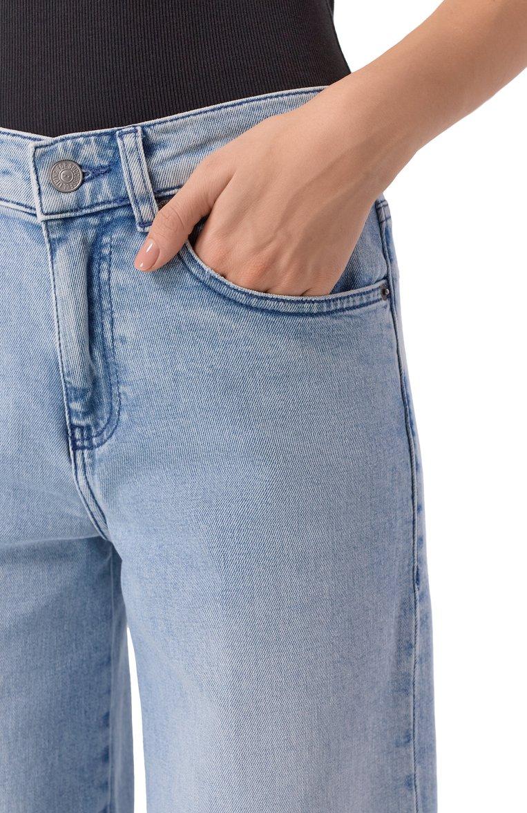 https://st-cdn.tsum.com/sig/996c0b7d71d9538f17ad587bac5b73cb/width/763/i/a1/5f/f5/e8/7fafede3-f20a-11f0-b80d-b4969139ea48.jpg