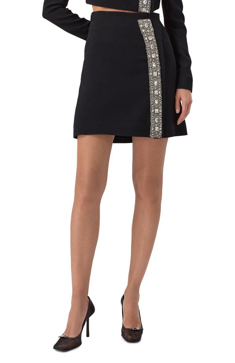 https://st-cdn.tsum.com/sig/9b9bb49741e2b9181854aed11a4893bc/width/763/i/f7/09/1d/42/bcfbdf26-082a-11f0-b80d-b4969139ea48.jpg