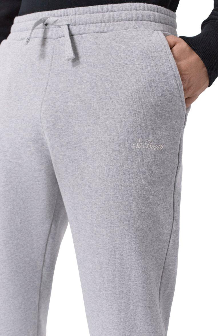 https://st-cdn.tsum.com/sig/9c6507049e182a30218083c3d27c725a/width/763/i/51/ed/e8/f3/cfc3ed19-d5c9-11f0-b80d-b4969139ea48.jpg