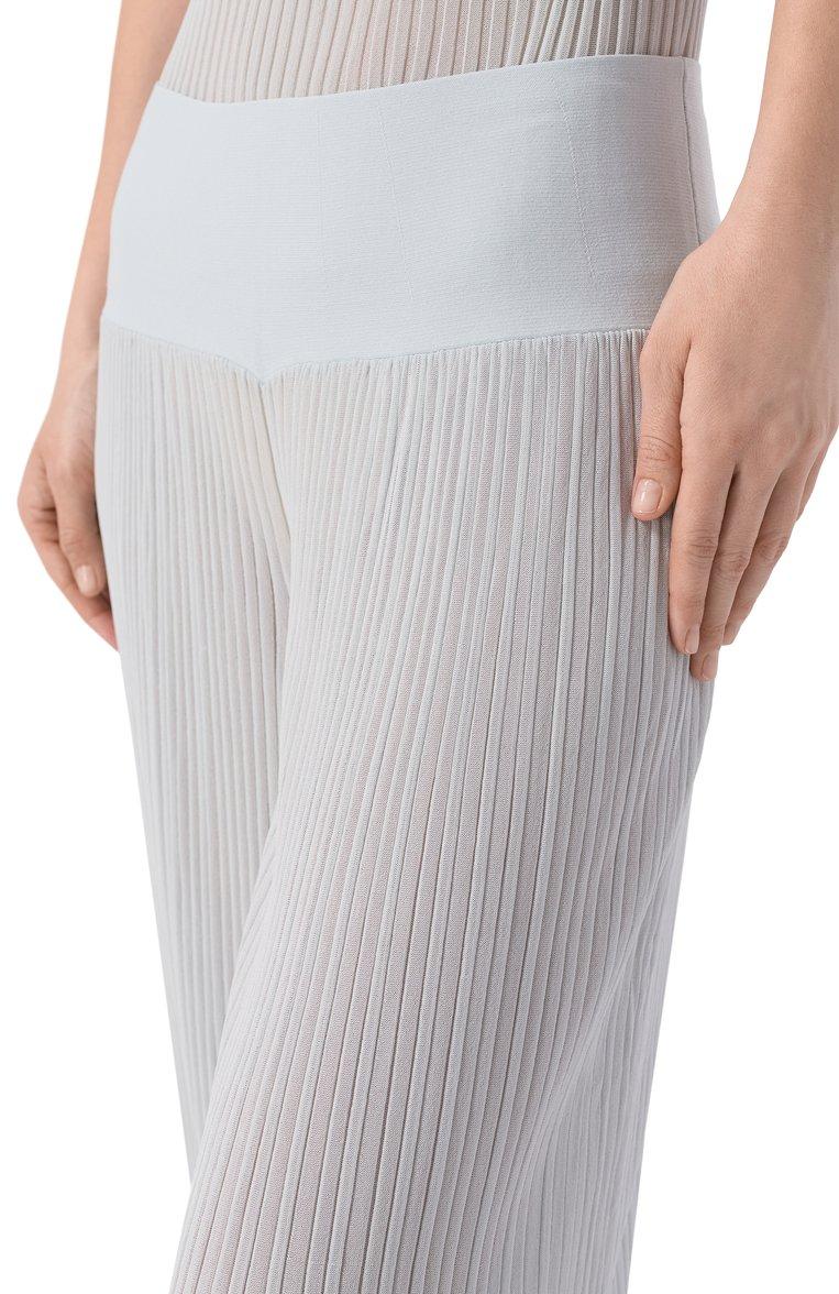 https://st-cdn.tsum.com/sig/a0e1630a42ee5da3961bda1f651f6600/width/763/i/f0/00/b6/9d/1c6885e3-88d4-4db0-84fb-7c3fbe396092.jpg