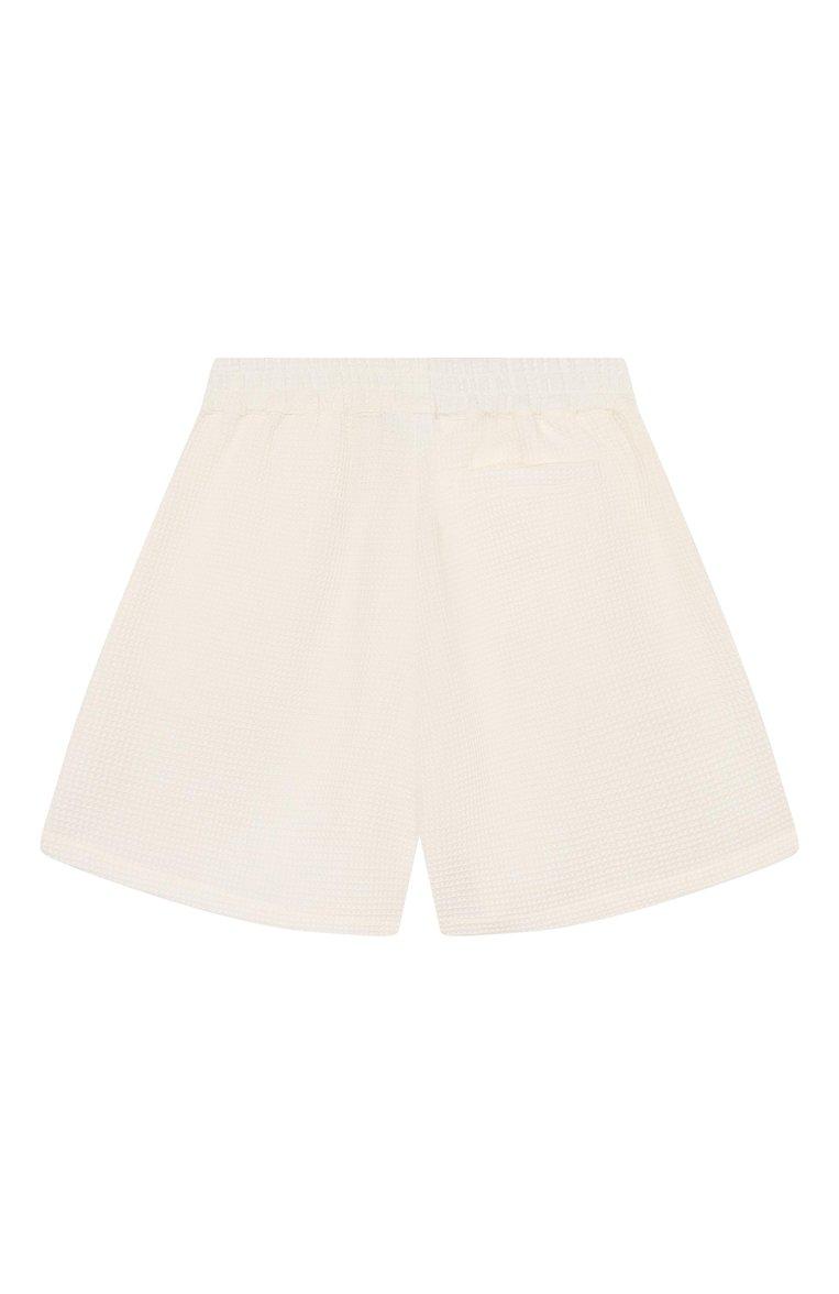https://st-cdn.tsum.com/sig/a6b921071a7d69cf9f37a0998e4903e9/width/763/i/18/b3/34/3d/47bf80bc-a723-47c6-ba52-dbb790d8fef2.jpg