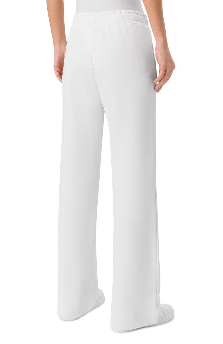 https://st-cdn.tsum.com/sig/a6c98a2d644edfc601590056ebeca730/width/763/i/5c/28/c8/11/82ff8c89-b33d-11f0-b80d-b4969139ea48.jpg